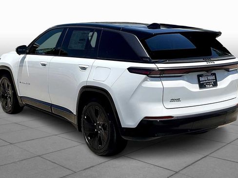 New 2025 Jeep Wagoneer S Launch Edition image 12