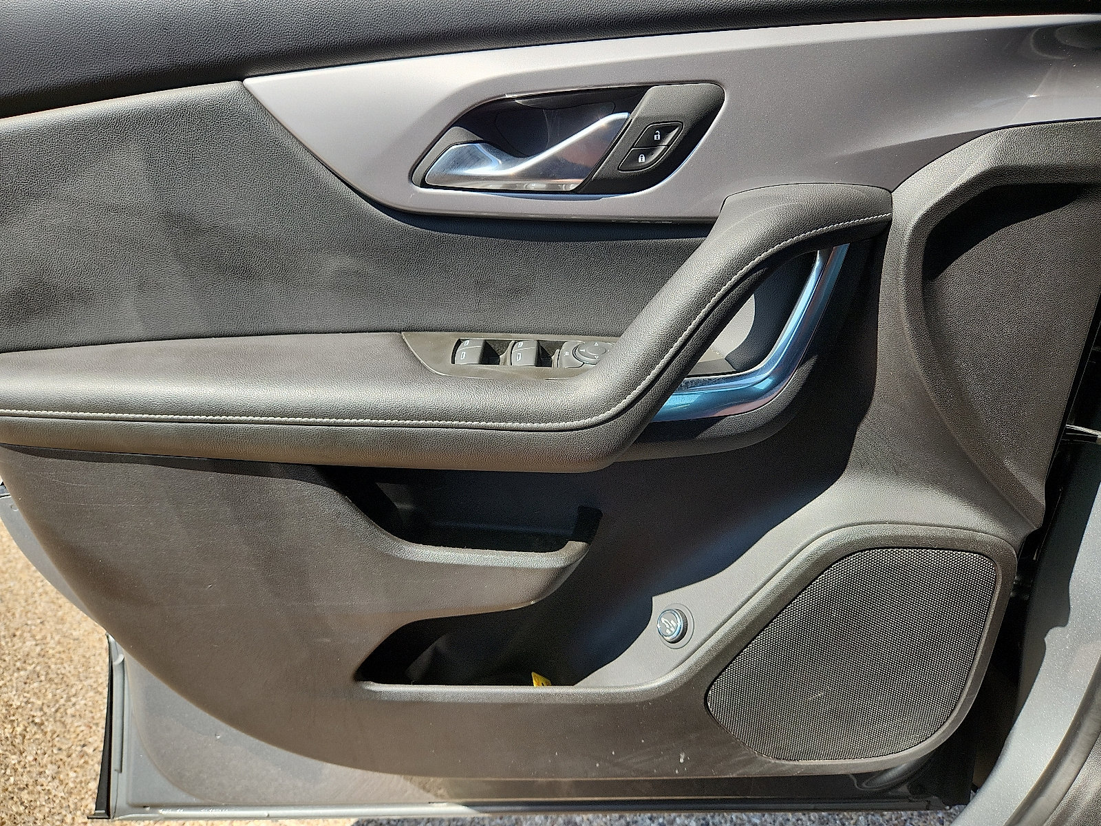 Used 2024 Chevrolet Blazer LT w/ LPO, Floor Liner Package FWD image 16