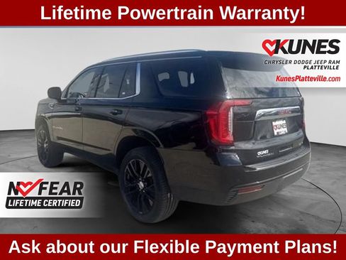 Used 2024 GMC Yukon SLE AWD/4WD image 8