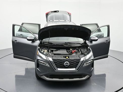 Used 2023 Nissan Rogue SV image 42