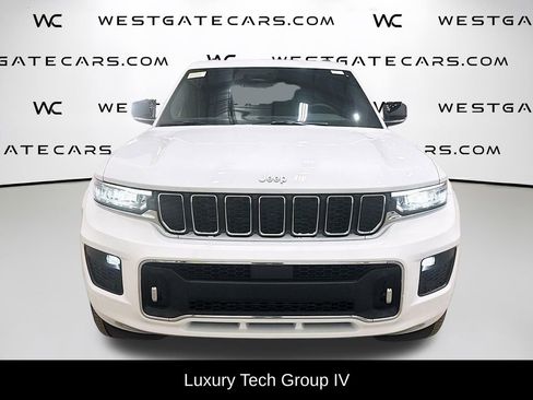 New 2025 Jeep Grand Cherokee L Overland w/ Luxury Tech Group IV image 4