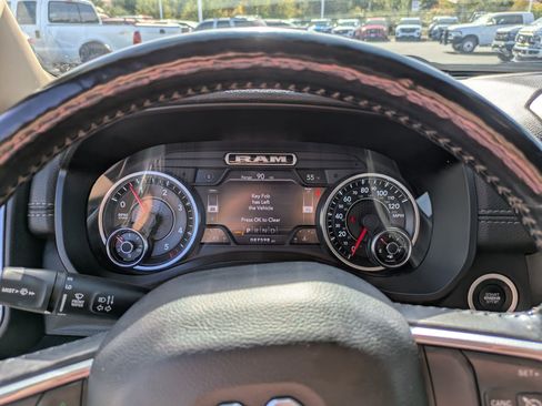 Used 2020 RAM 1500 Laramie image 19