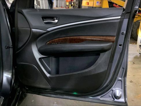 Used 2018 Acura MDX SH-AWD image 22