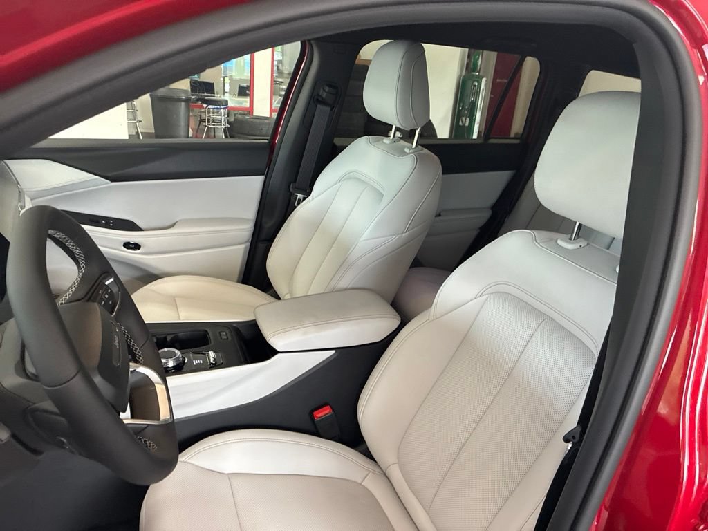 New 2026 Jeep Cherokee Limited AWD/4WD image 11