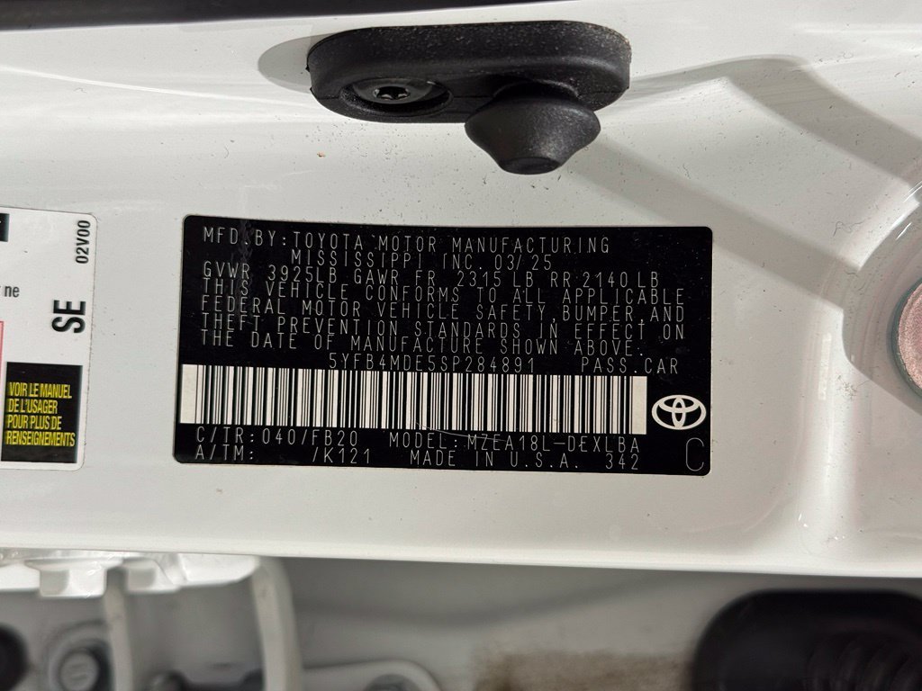Certified 2025 Toyota Corolla LE FWD image 27