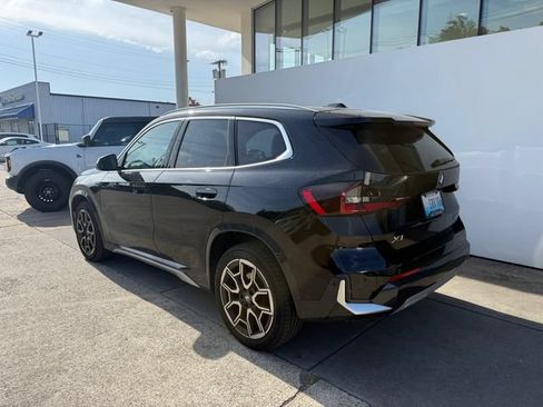 Certified 2025 BMW X1 xDrive28i w/ Technology Package AWD/4WD image 3