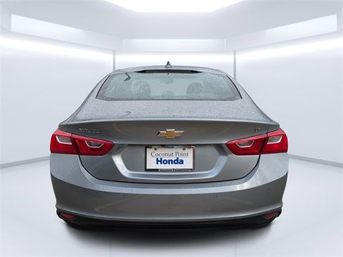 Used 2024 Chevrolet Malibu LT image 4