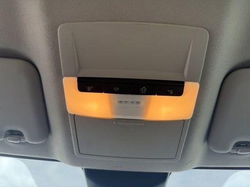 Used 2024 Nissan Sentra SV image 13