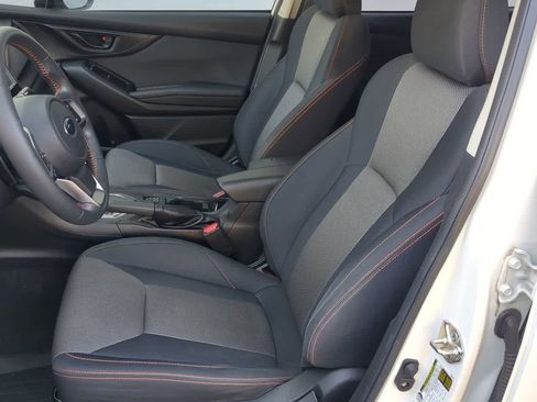 Used 2020 Subaru Crosstrek 2.0i Premium image 17