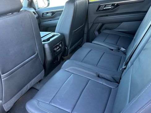 Certified 2025 Chevrolet Tahoe Z71 image 19