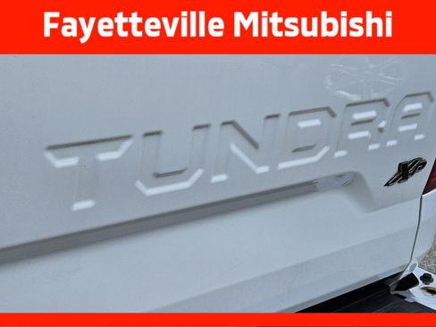 Used 2014 Toyota Tundra SR5 w/ SR5 Upgrade Package RWD image 16