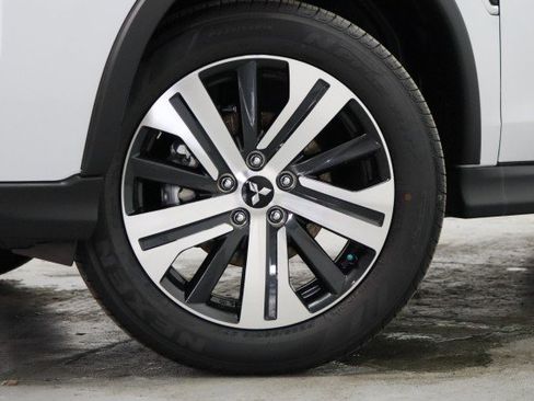 New 2026 Mitsubishi Outlander Sport SE AWD/4WD image 3