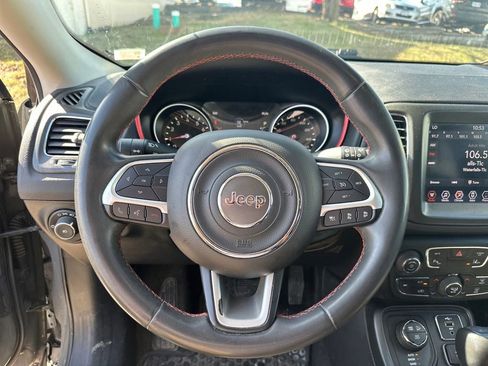 Used 2021 Jeep Compass Trailhawk image 43