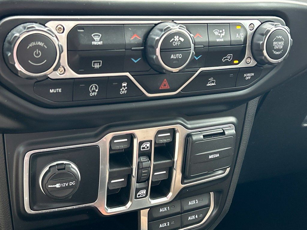 Used 2022 Jeep Gladiator Overland AWD/4WD image 33