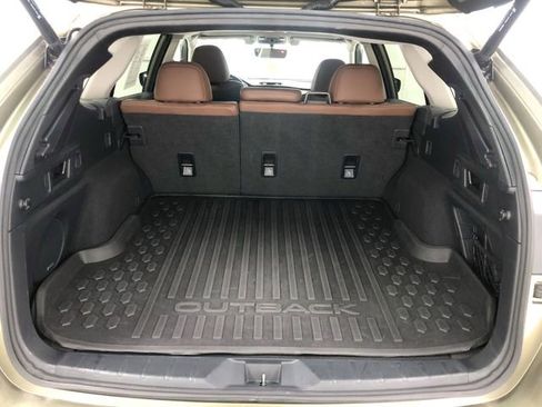 Used 2020 Subaru Outback Touring AWD/4WD image 24
