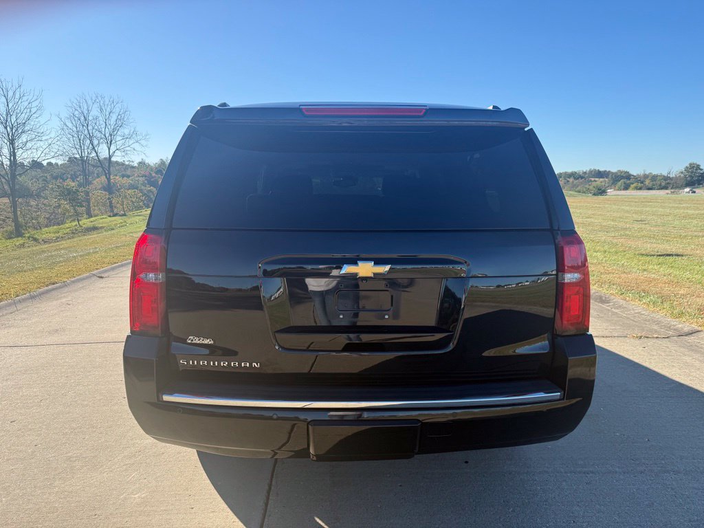 Used 2016 Chevrolet Suburban LTZ AWD/4WD image 4