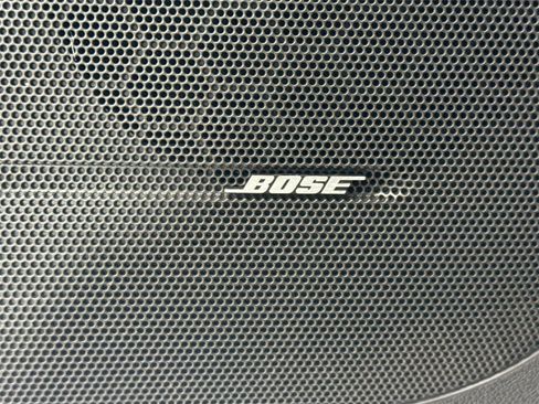 Used 2014 GMC Acadia SLT image 30