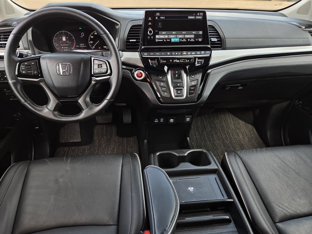 Certified 2025 Honda Odyssey Touring image 7
