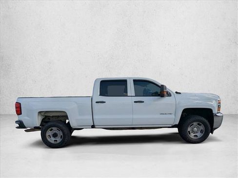 Used 2018 Chevrolet Silverado 2500 W/T w/ WT Convenience Package image 4