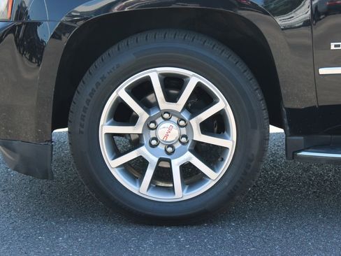 Used 2020 GMC Yukon XL Denali RWD image 21