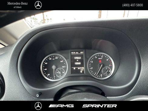Used 2023 Mercedes-Benz Metris Passenger image 26