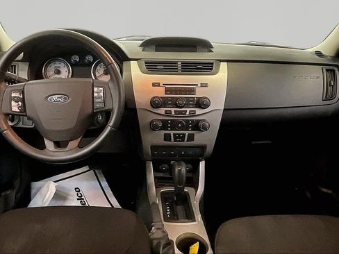 Used 2008 Ford Focus SE FWD image 8