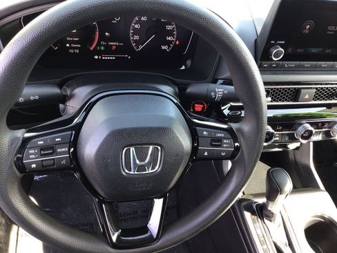 Used 2025 Honda Civic LX image 17