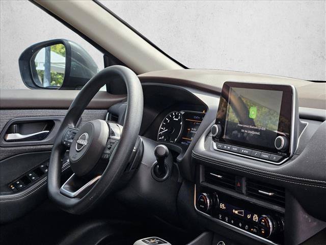 Used 2023 Nissan Rogue SV FWD image 10