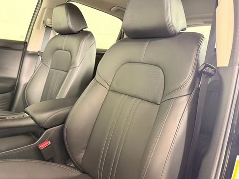 Certified 2024 Honda HR-V EX-L image 24