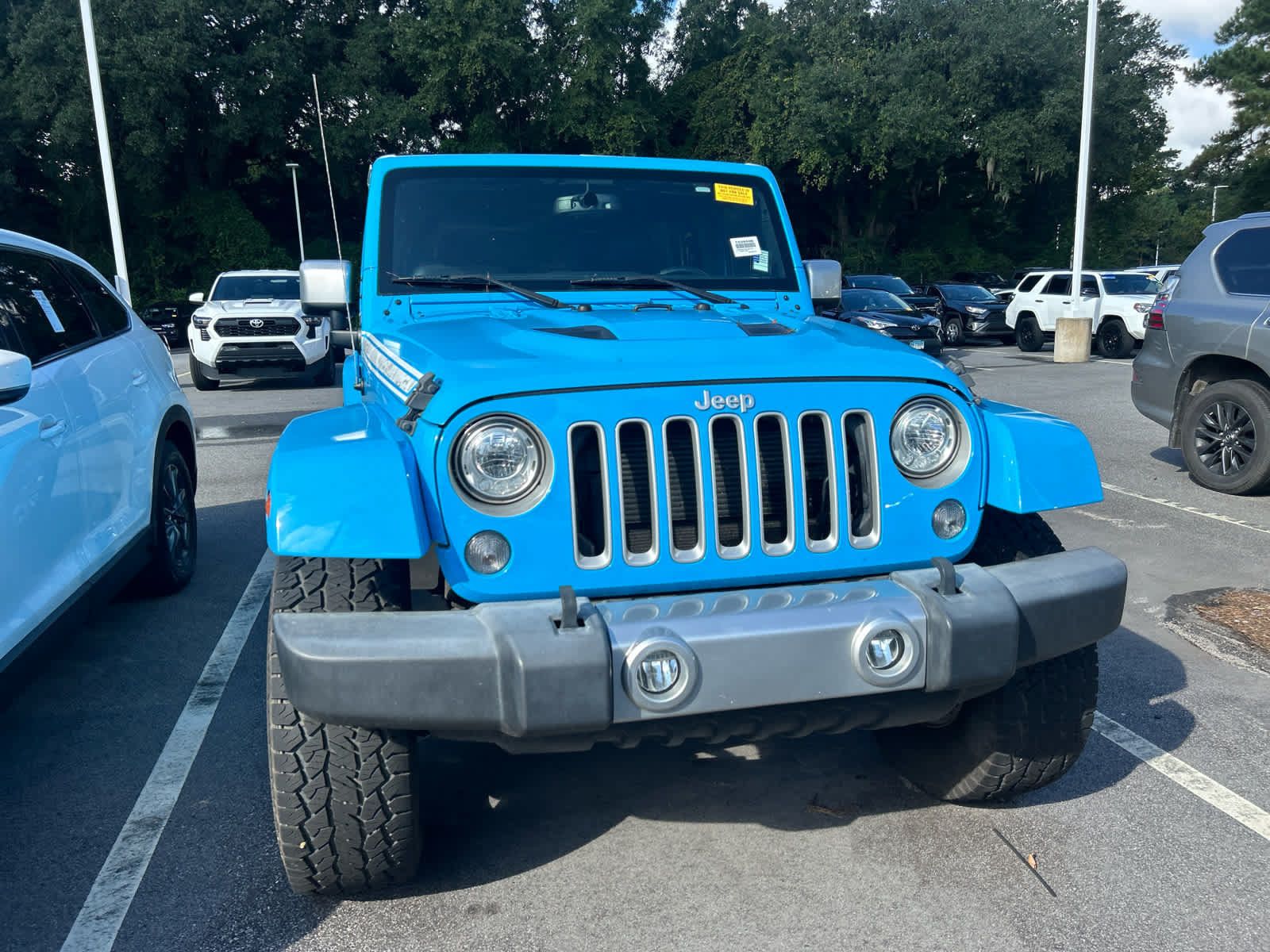 Used 2017 Jeep Wrangler Unlimited Sahara w/ Quick Order Package 24E Chief AWD/4WD image 7