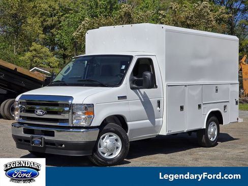 New 2026 Ford E-350 and Econoline 350 Super Duty w/ Power Equipment Group RWD image 1