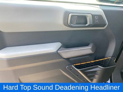 Used 2022 Ford Bronco Badlands image 16