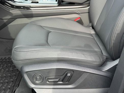 New 2026 Audi Q8 Premium Plus image 19