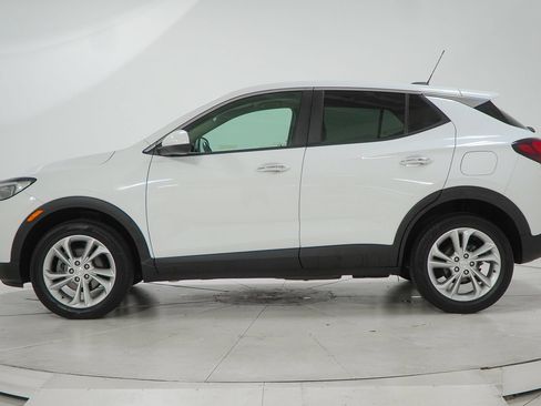 Used 2021 Buick Encore GX Preferred w/ Cold Weather Comfort Package AWD/4WD image 5