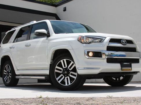 Used 2016 Toyota 4Runner Limited AWD/4WD image 5