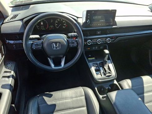 Used 2024 Honda CR-V EX-L image 2