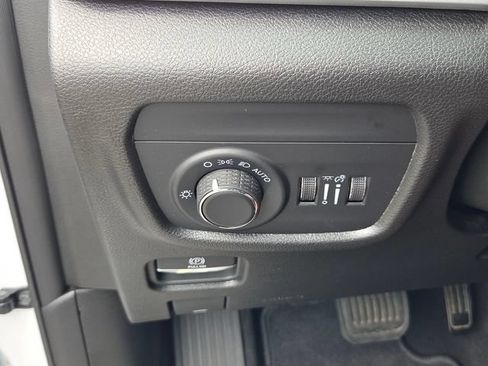 Used 2025 Jeep Grand Cherokee Laredo w/ MOPAR Finishing Package RWD image 26