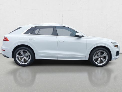 Certified 2023 Audi Q8 Prestige w/ Prestige Package AWD/4WD image 4
