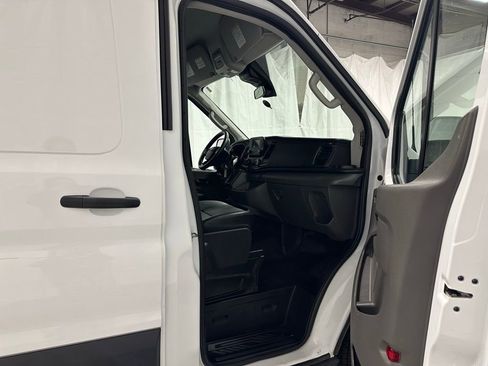 Used 2024 Ford Transit 250 148 Medium Roof w/ Load Area Protection Package image 41