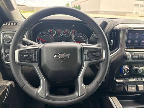 Used 2022 Chevrolet Silverado 1500 RST w/ Z71 Off-Road Package AWD/4WD image 20