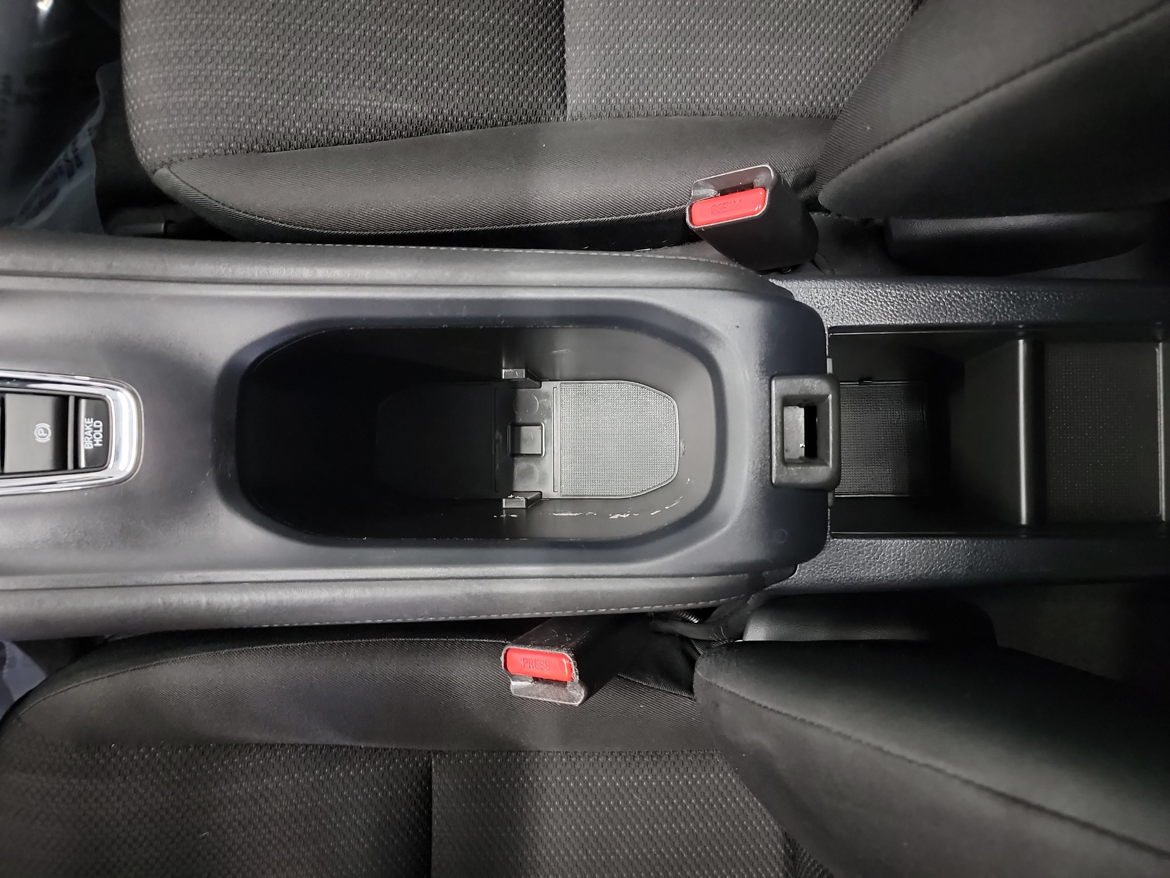 Used 2018 Honda HR-V EX image 29
