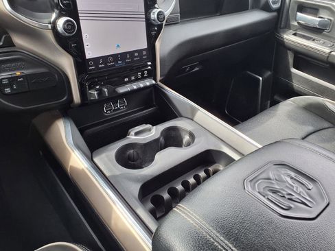 Used 2024 RAM 2500 Laramie image 25