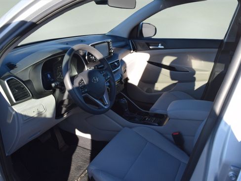 Used 2019 Hyundai Tucson SE image 8