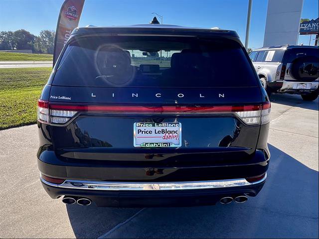 Used 2025 Lincoln Aviator Reserve w/ Luxury Package RWD image 4