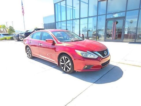 Used 2018 Nissan Altima 2.5 SR image 3