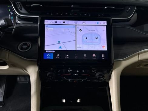 Used 2022 Jeep Grand Cherokee Limited 4xe w/ Luxury Tech Group II image 21