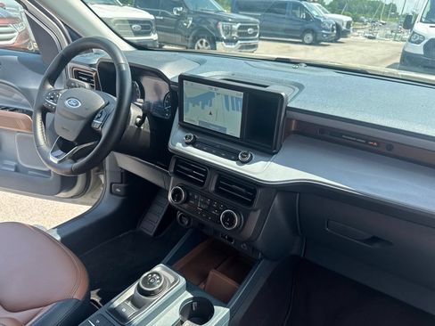 Used 2024 Ford Maverick Lariat AWD/4WD image 35
