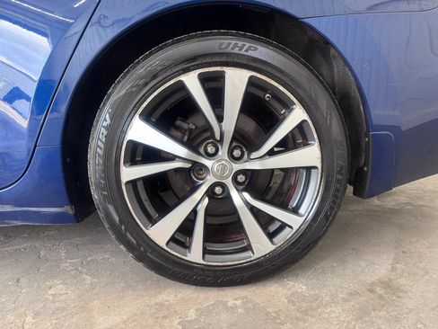 Used 2017 Nissan Maxima 3.5 S FWD image 14