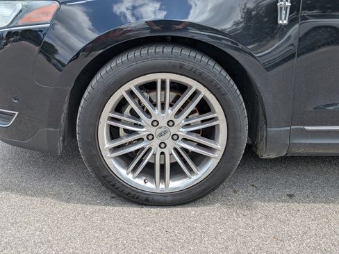 Used 2016 Lincoln MKT AWD w/ Equipment Group 201A image 23