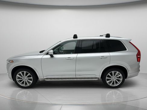 Used 2017 Volvo XC90 T6 Inscription w/ Vision Package AWD/4WD image 7